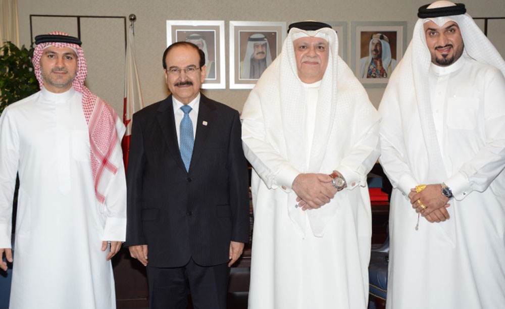 وزير الكهرباء يستقبل الرئيس التنفيذي الجديد لبنك ستاندرد تشارترد