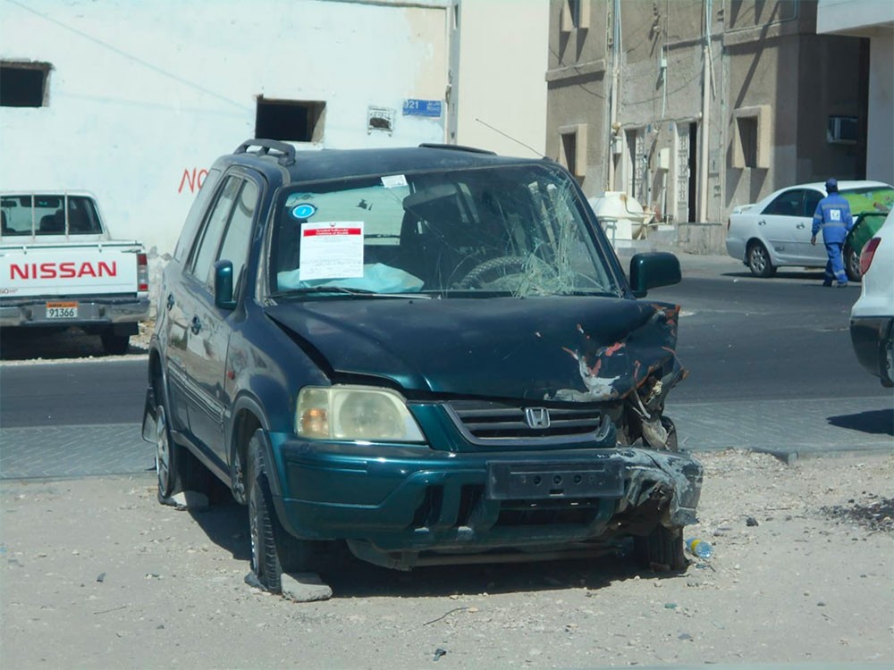 بلدية "الجنوبية" تقوم بحملة شاملة على السيارات الشاغلة للطرق العامة