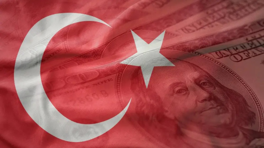 "فيتش" تخفض درجة ديون تركيا مع آفاق سلبية للاقتصاد