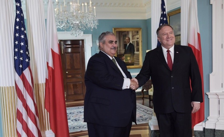 وزير الخارجية يجتمع مع وزير خارجية أمريكا