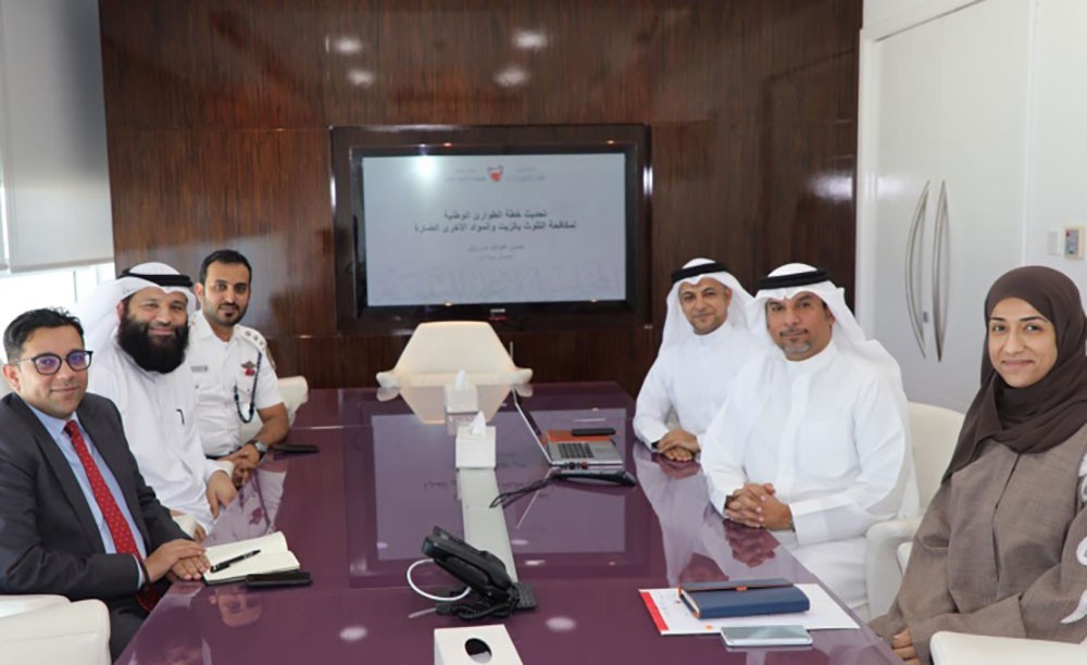 الأعلى للبيئة ينتهي من مراجعة وتحديث خطة الطوارئ الوطنية لمكافحة التلوث بالزيت
