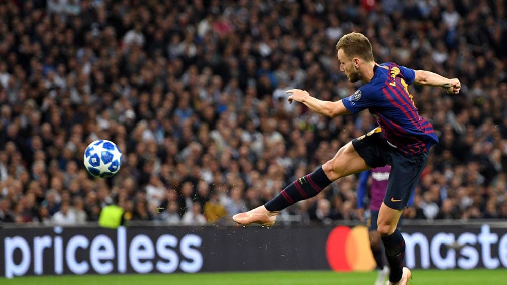 راكيتيتش: أيامي في برشلونة "معدودة".. ومشاكلي لا تهمهم