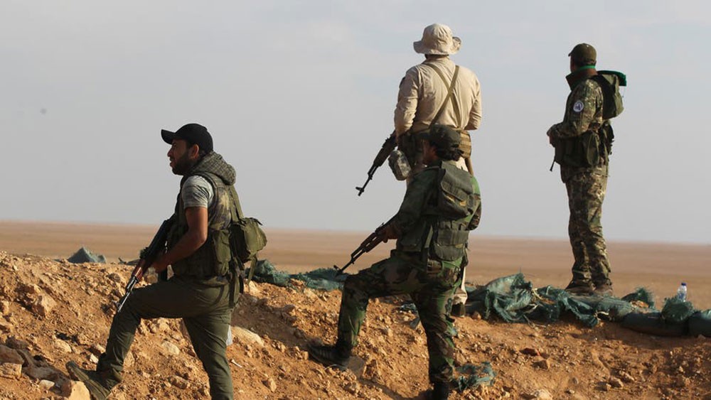 عبد المهدي: نقل مقار الحشد الشعبي إلى خارج المدن