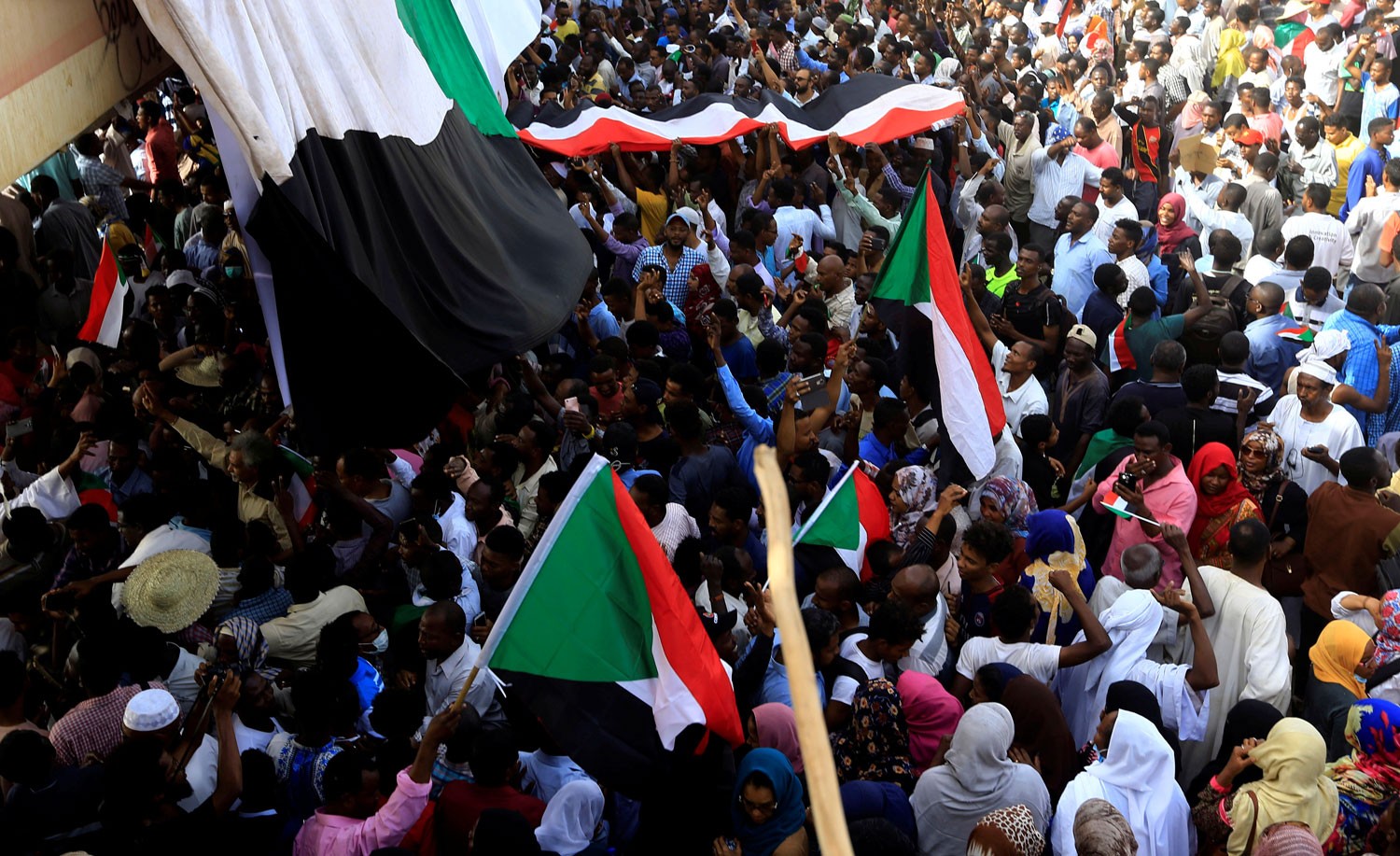 الجيش السوداني يكشف تفاصيل محاولة انقلاب