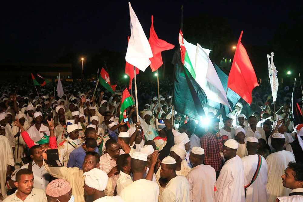 السودان.. قادة الاحتجاج وحركات التمرد يتعهدون بـ"سلام شامل"