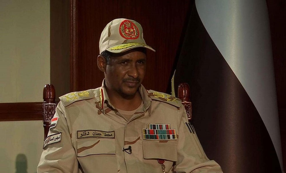 نائب الانتقالي يبحث أوضاع السودان مع السيسي في القاهرة