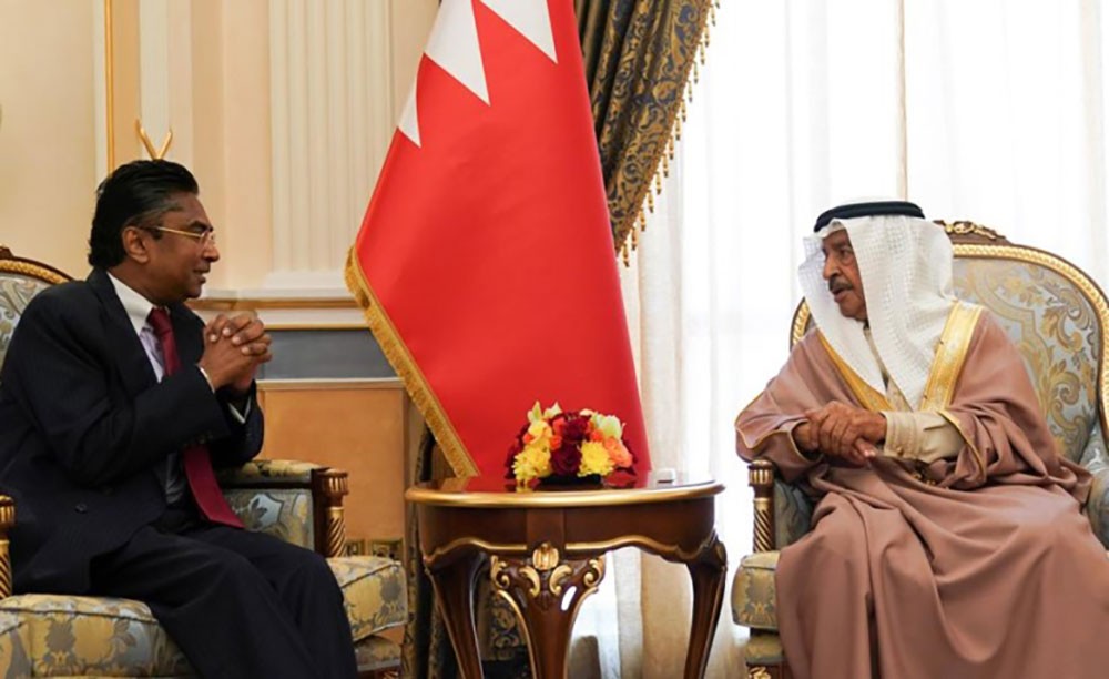 سمو رئيس الوزراء يستقبل سفير سريلانكا