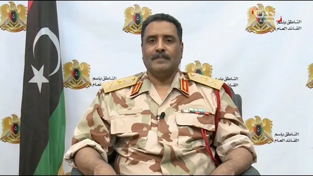غارة جوية للجيش الليبي على معسكر النقلية جنوب طرابلس