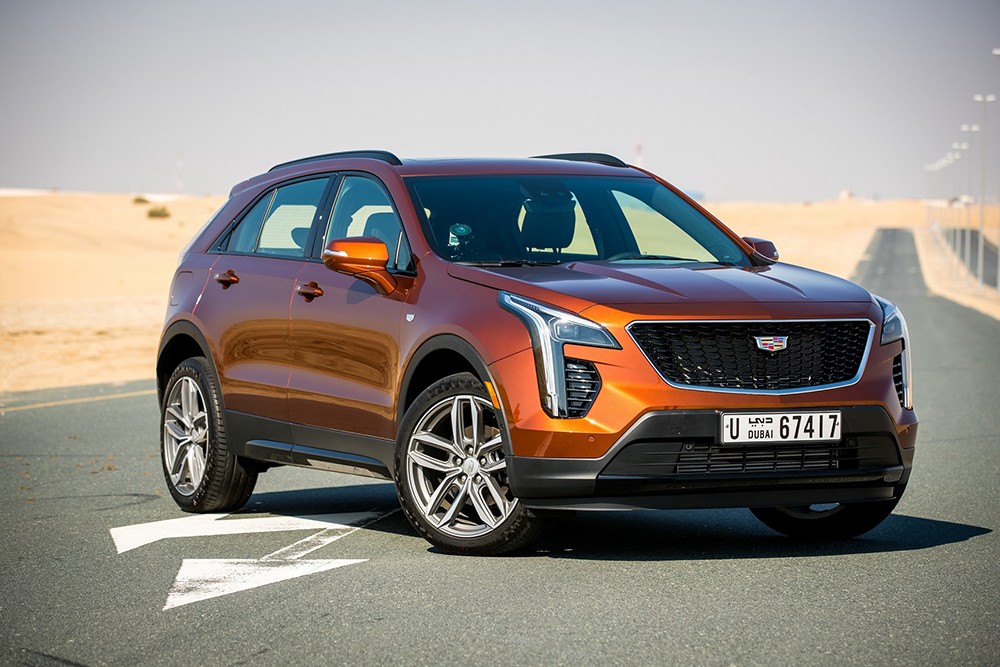 الانطلاق نحو مستقبل غني بالتقنيات المتطورة مع كاديلاك XT4
