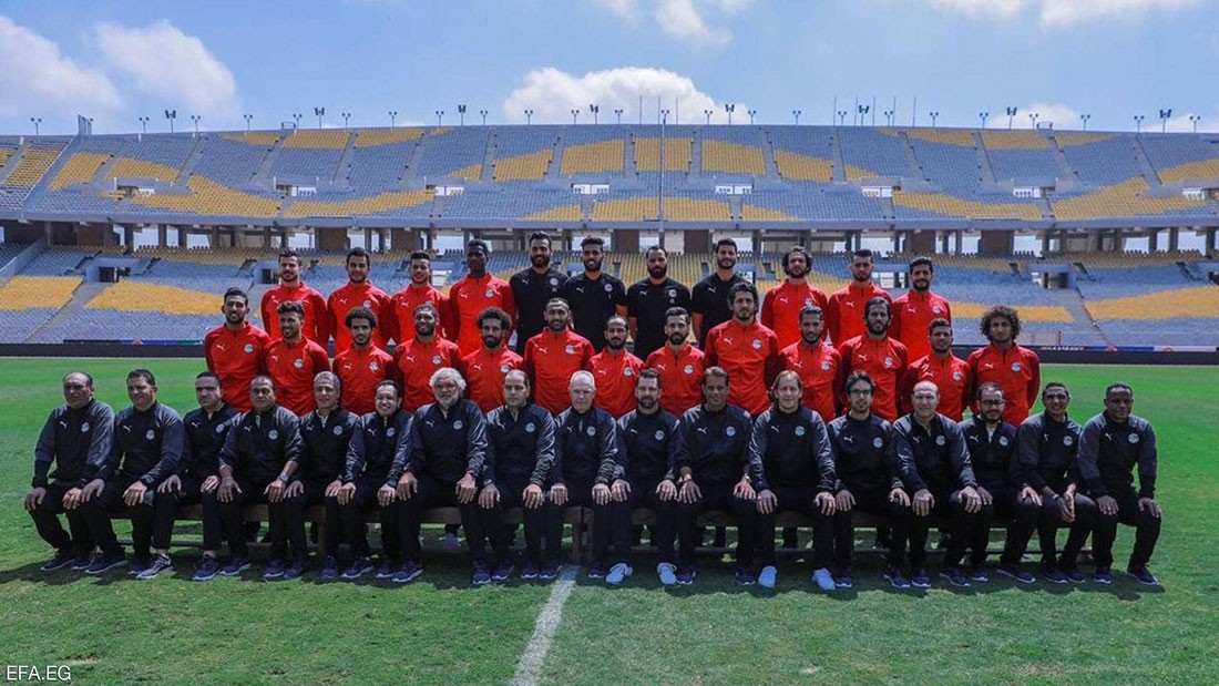  السيسي: لن نستعين بمدربين أجانب لمنتخب مصر