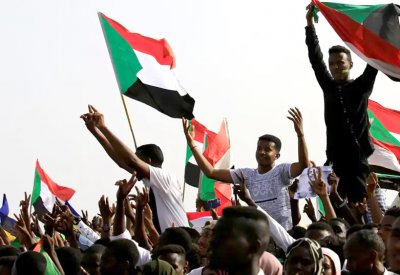 "التغيير" السودانية: محاولات لاختراق المتظاهرين بعناصر مسلحة