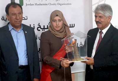 الخيرية الملكية تكرم المتفوقين بمدرسة البحرين للاجئين السوريين بالأردن