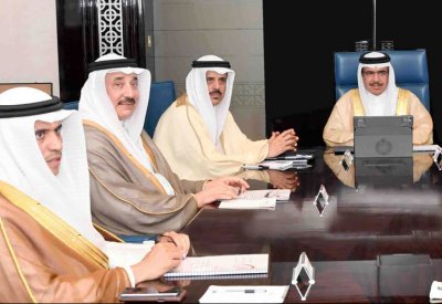 وزير الداخلية: إذا كانت إيران استهدفت الطائفة الشيعية في البحرين فإن قطر استهدفت الطائفتين