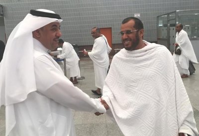 القنصلية البحرينية في جدة تستقبل أول فوج من الحجاج القادمين جواً لمكة المكرمة
