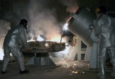 طهران تقلص التزاماتها.. "نحتفظ بـ300 كلغ من اليورانيوم"