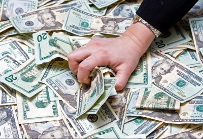 أثرياء العالم خسروا 117 مليار دولار خلال ساعات لهذا السبب