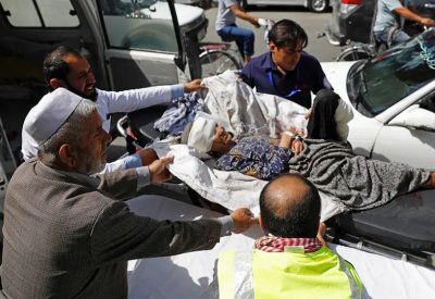95 جريحاً بانفجار يهز كابول.. وطالبان تتبنى