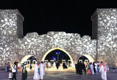 انطلاق فعاليات البرنامج الثقافي لسوق عكاظ 13