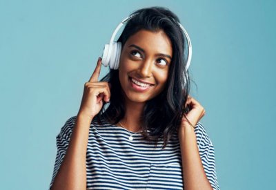احذروا.. سماعات الرأس الحديثة تدمر السمع!