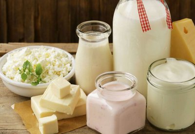 فوائد ومضار مشتقات الألبان