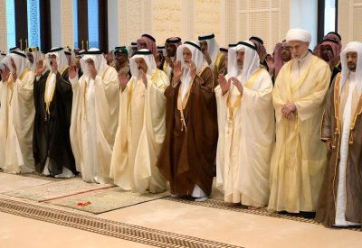 جلالة الملك يشارك جموع المصلين لأداء صلاة عيد الأضحى المبارك