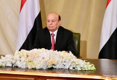 هادي يثني على موقف السعودية الرافض للمساس بوحدة اليمن