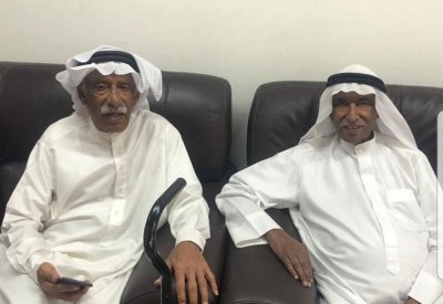 محمد عواد وإبراهيم الغانم في مسرح أوال بالعيد