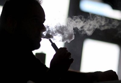  إدخال عشرات الأميركيين إلى المستشفيات.. والسبب نفس السيجارة