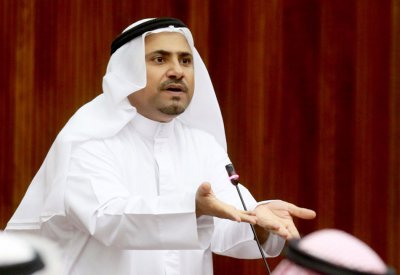 العسومي مهنئاً رئيس الوزراء الموقر: سموّه مثالاً يحتذى به في تعزيز الأمن والسلام
