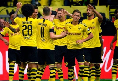  دورتموند يستغل تعثر بايرن ميونيخ ويسحق أوغسبورغ
