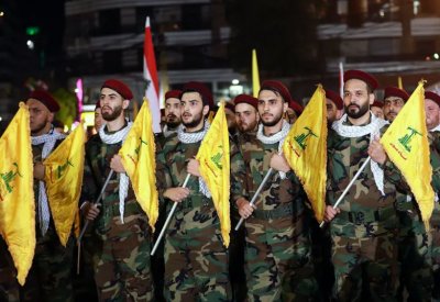 "خزان حزب الله" بلبنان يغلي.. والوعود "التنموية" تتبخر!