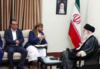 الإرياني: إيران تعيش عزلة تسعى لكسرها عبر الحوثيين