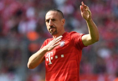 الكالتشيو.. فيورنتينا يبدي اهتمامه بريبيري