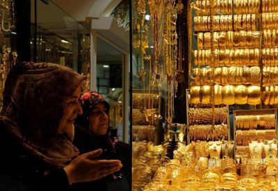 أسعار الذهب مستقرة بعد هبوط عن "المستوى المهم"