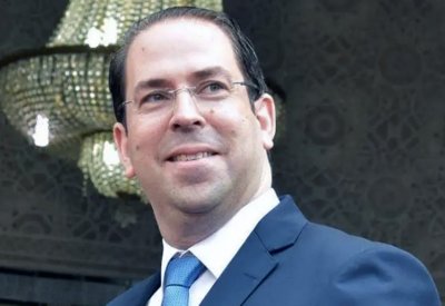 رئيس وزراء تونس يتنازل عن جنسيته الفرنسية.. وهذا السبب!