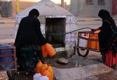 دراسة تكشف مدى خطورة تعبئة مياه الشرب في زجاجات البلاستيك