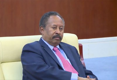 السودان.. رئيس الوزراء يبدأ "مشاورات أولية"