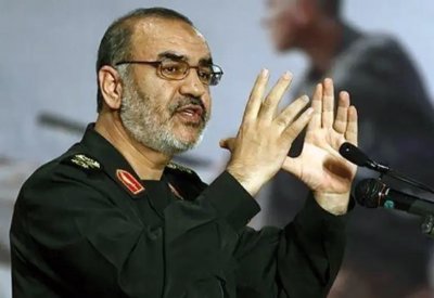 الحرس الثوري: إيران اختبرت صاروخاً جديداً