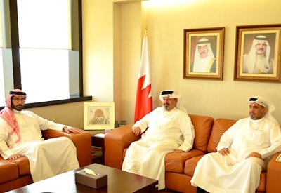 رئيس ديوان الرقابة المالية والإدارية يستقبل وزير الشباب والرياضة