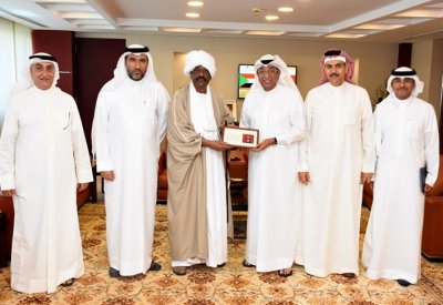 رئيس الغرفة يستعرض مع السفير السوداني‎ فرص التعاون المشترك