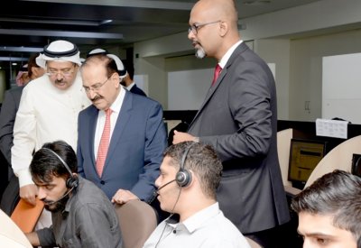 وزير الكهرباء يشيد بتطوير وتحسين جودة خدمات الكهرباء والماء