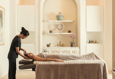 السبا في فندق فورسيزونز خليج البحرين يقدم منتجات آن سيمونين الفرنسية للعناية بالبشرة