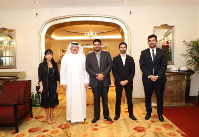 عيسى بن علي بن يحضر حفل العشاء الذي أقامه سفير البحرين لدى الصين