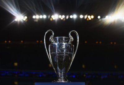 قرعة دوري الأبطال تبتسم لحامل اللقب وتحرج برشلونة