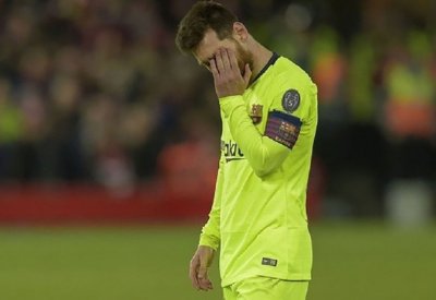 صدمة في برشلونة.. إصابة جديدة لميسي وغيابه سيطول