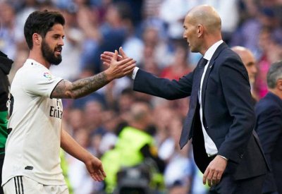 إيسكو "ضحى" بهاتفه من أجل البقاء في ريال مدريد