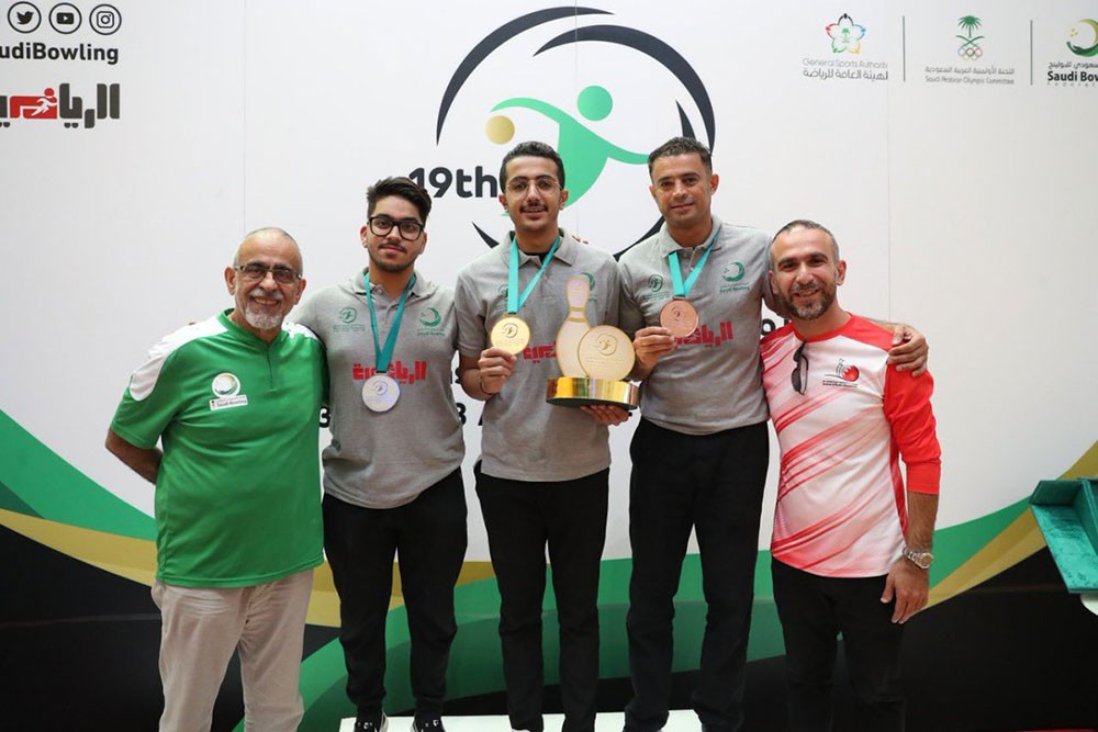 تألق بحريني في بطولة البولينج بالرياض