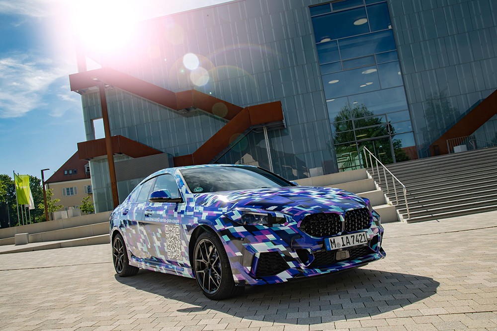 ظهور غير تقليدي لأول BMW الفئة الثانية Gran Coupe