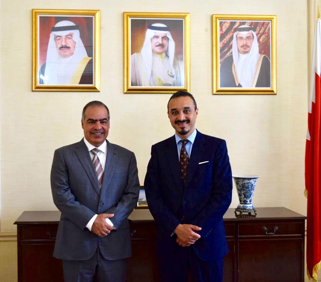  سفير البحرين في لندن يستقبل سفير المملكة العربية السعودية لدى المملكة المتحدة