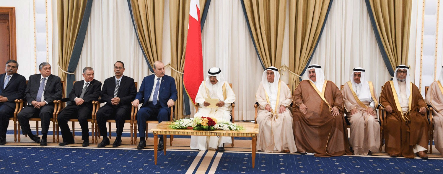 سمو رئيس الوزراء يدعو الى تعزيز جهود المجتمع الدولي من أجل إرساء أسس السلام